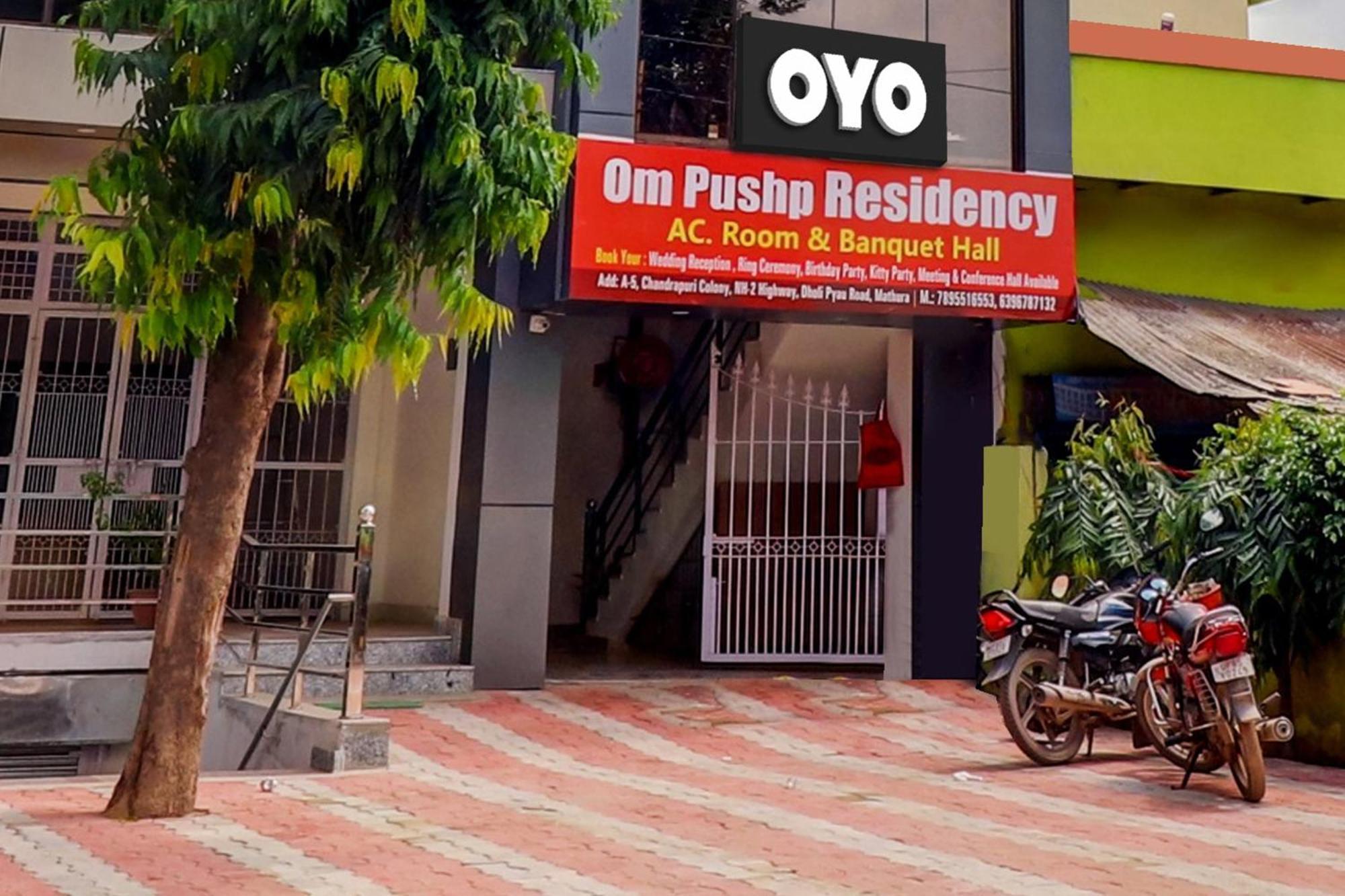 Hotel O Om Pushp Residency Mathura Exterior foto