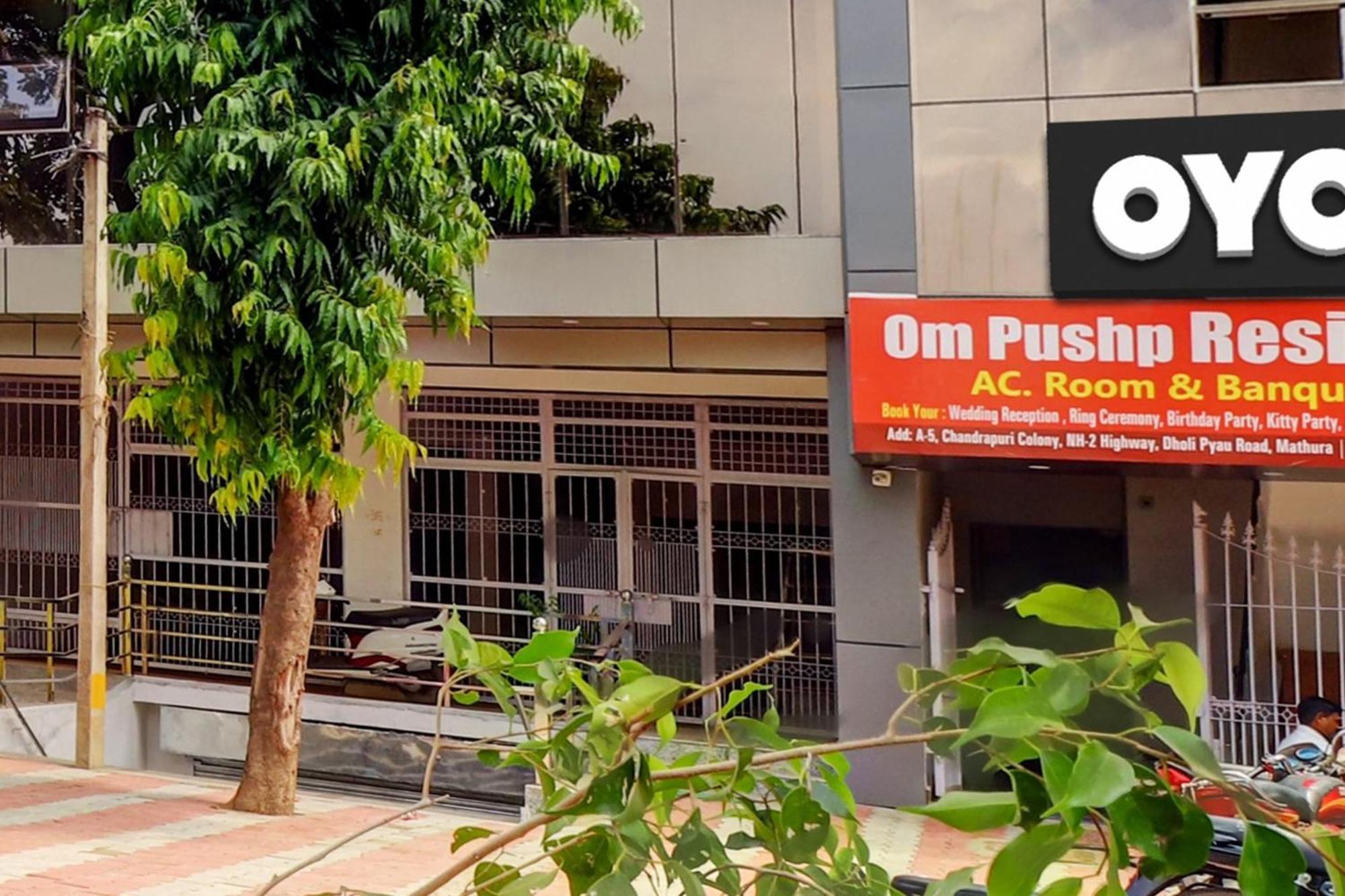 Hotel O Om Pushp Residency Mathura Exterior foto